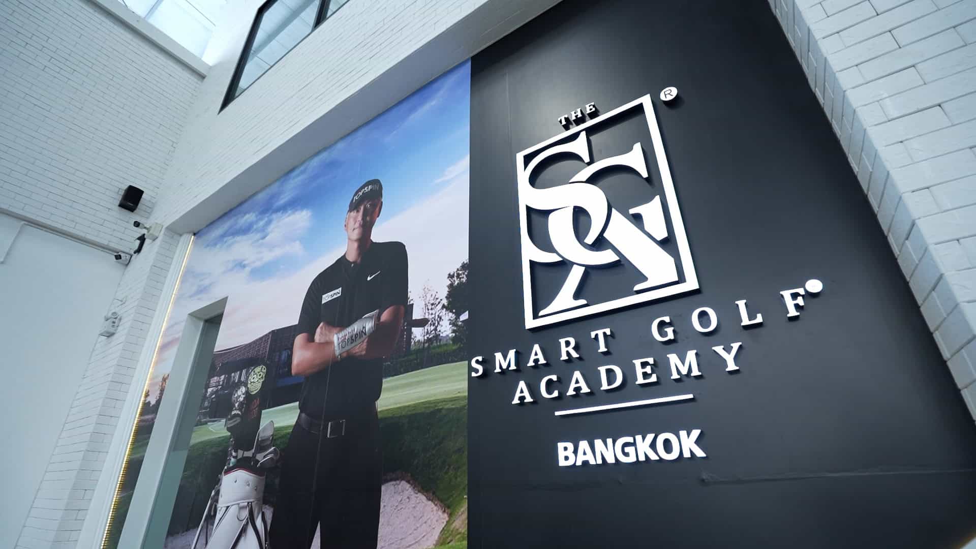 Foot.00_00_05_24.Still001